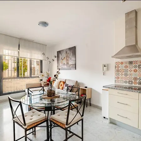 Apartamento Precioso En El Centro De Jerez Con Garaje Incluido *